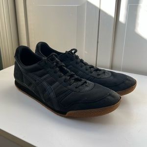 ASICS - Onitsuka Tiger, Black with Brown Bottoms, Mens Size 11